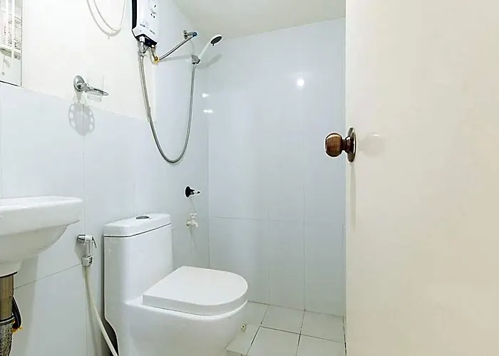 Reddoorz Segra Square House Hotel *